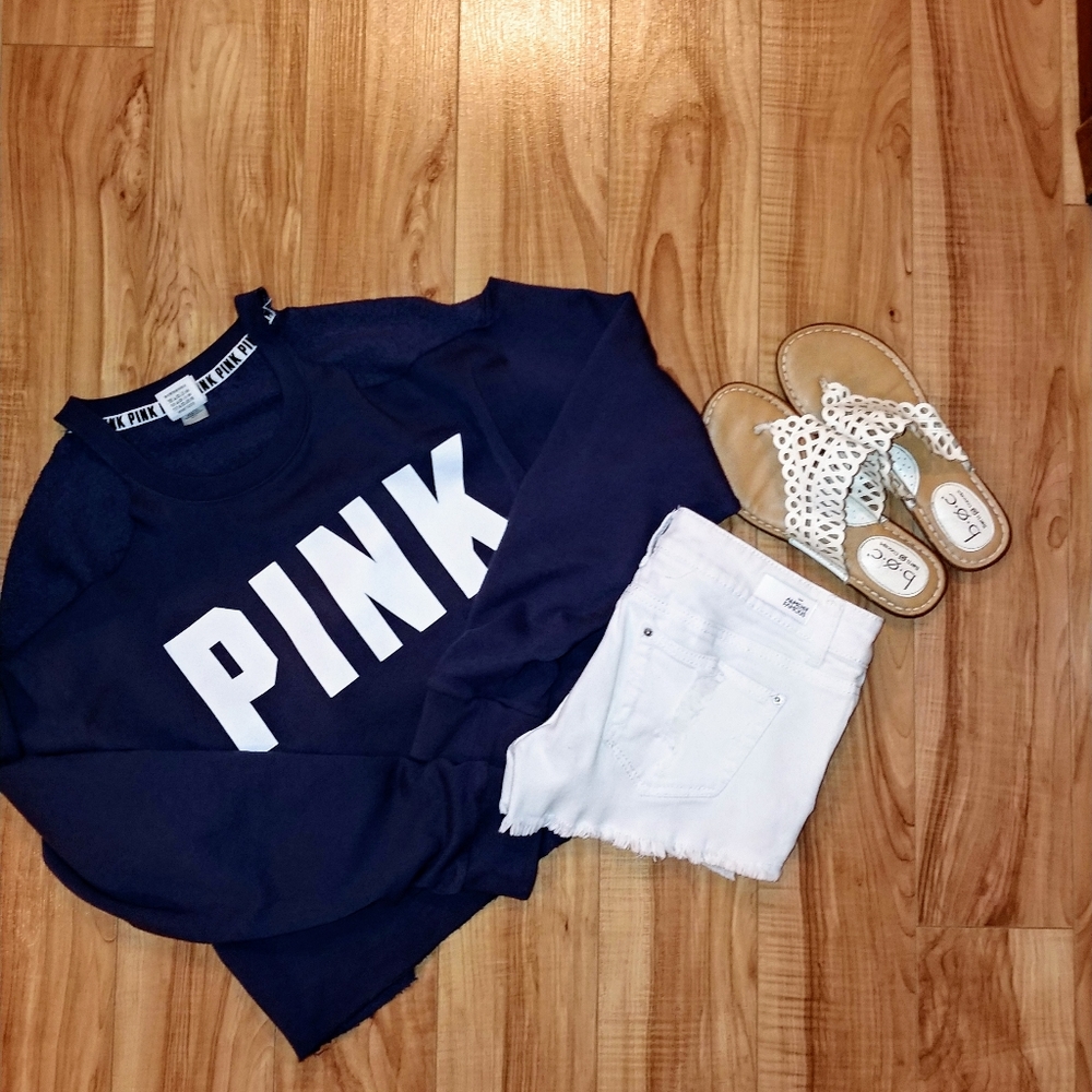 VS Pink Sweatshirt